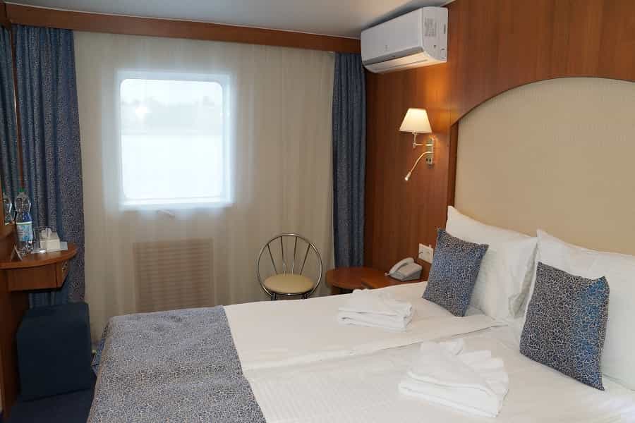 cruiseImg2