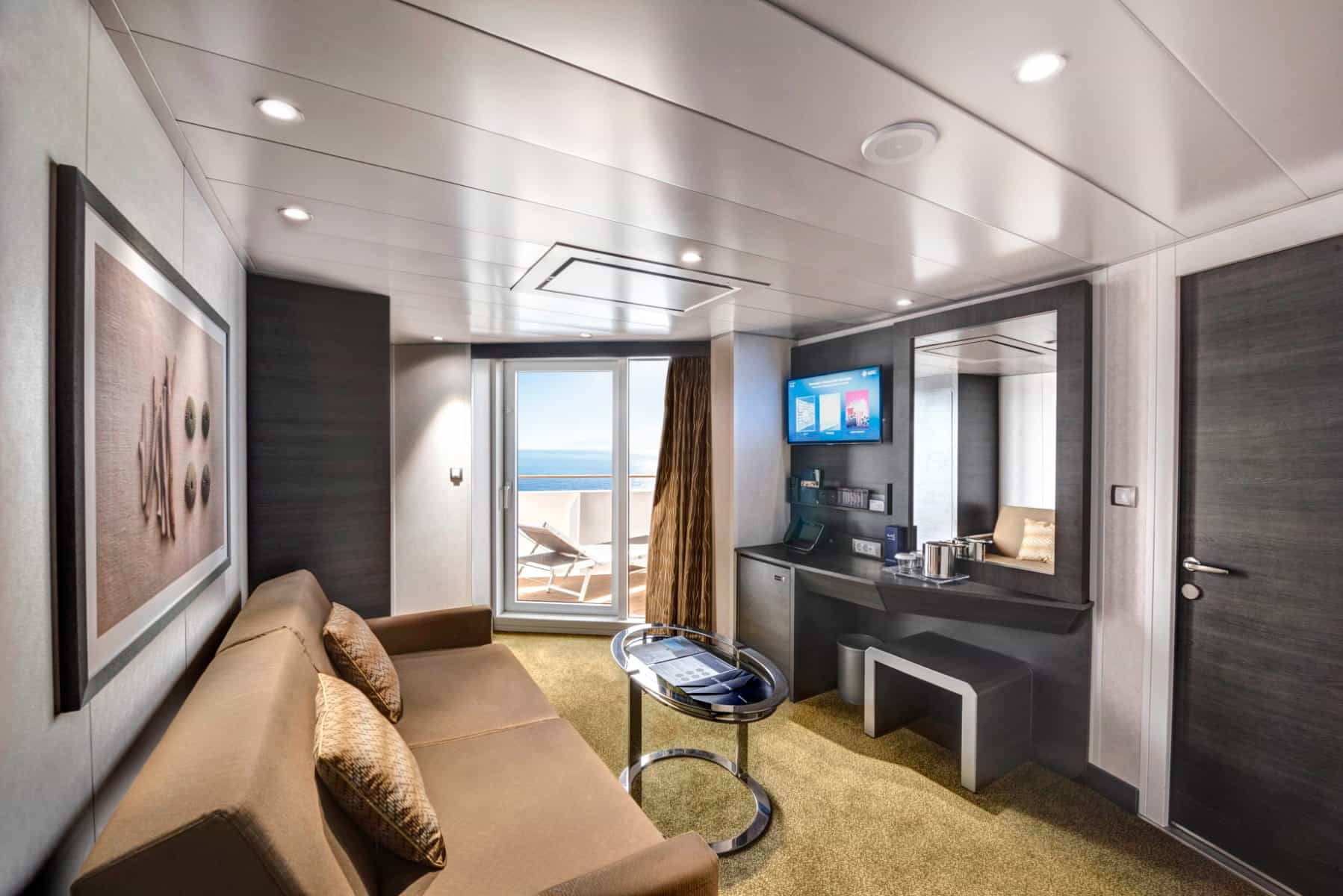 cruiseImg1