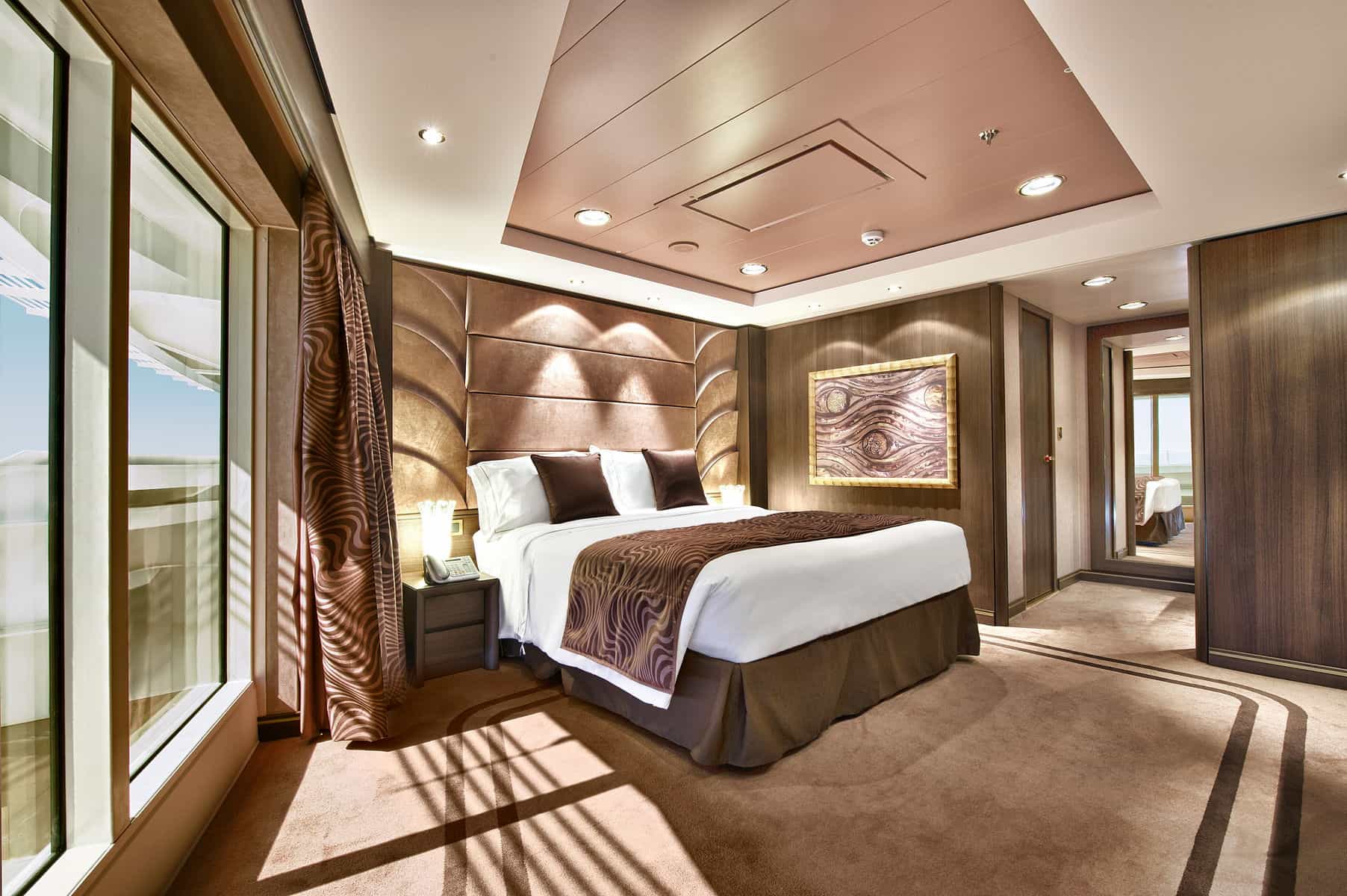 cruiseImg1