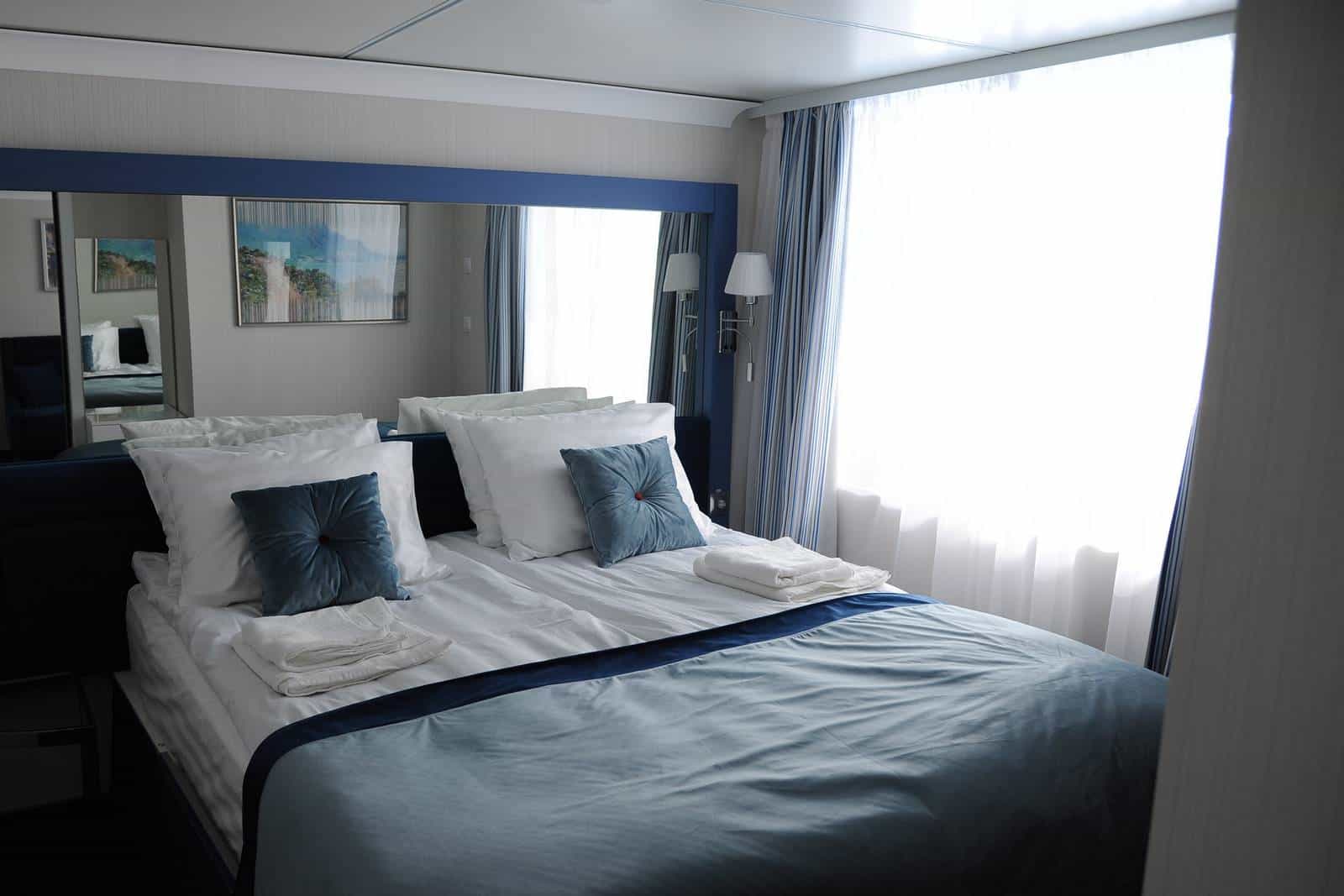 cruiseImg2