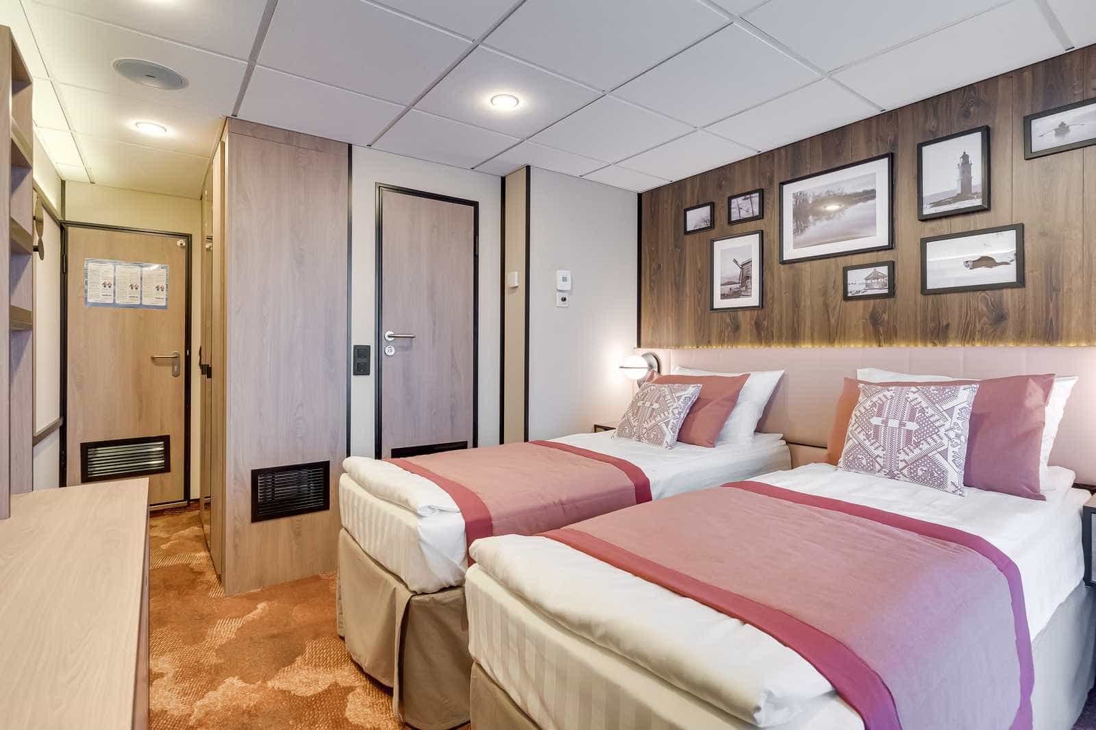 cruiseImg3