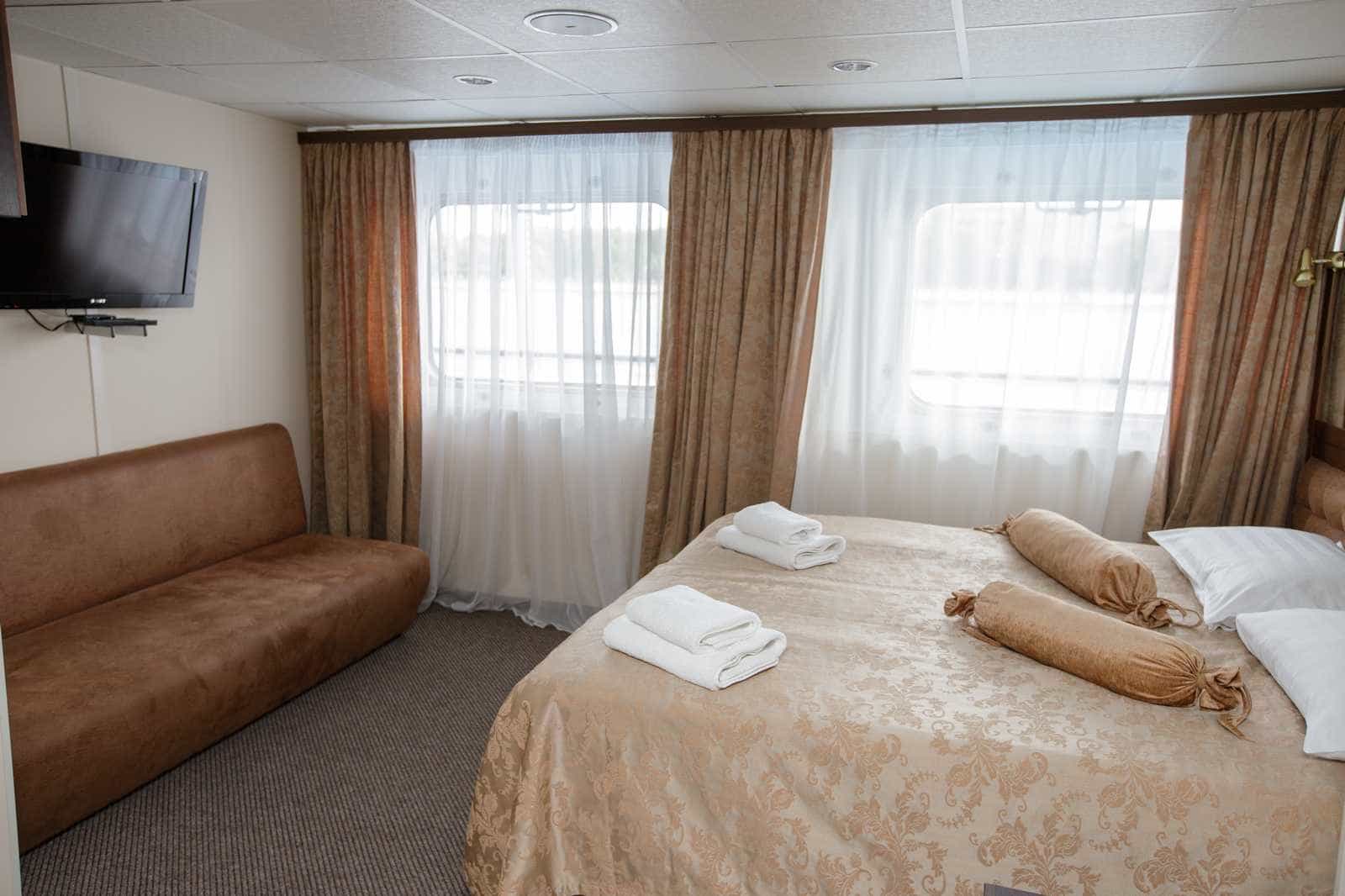 cruiseImg3