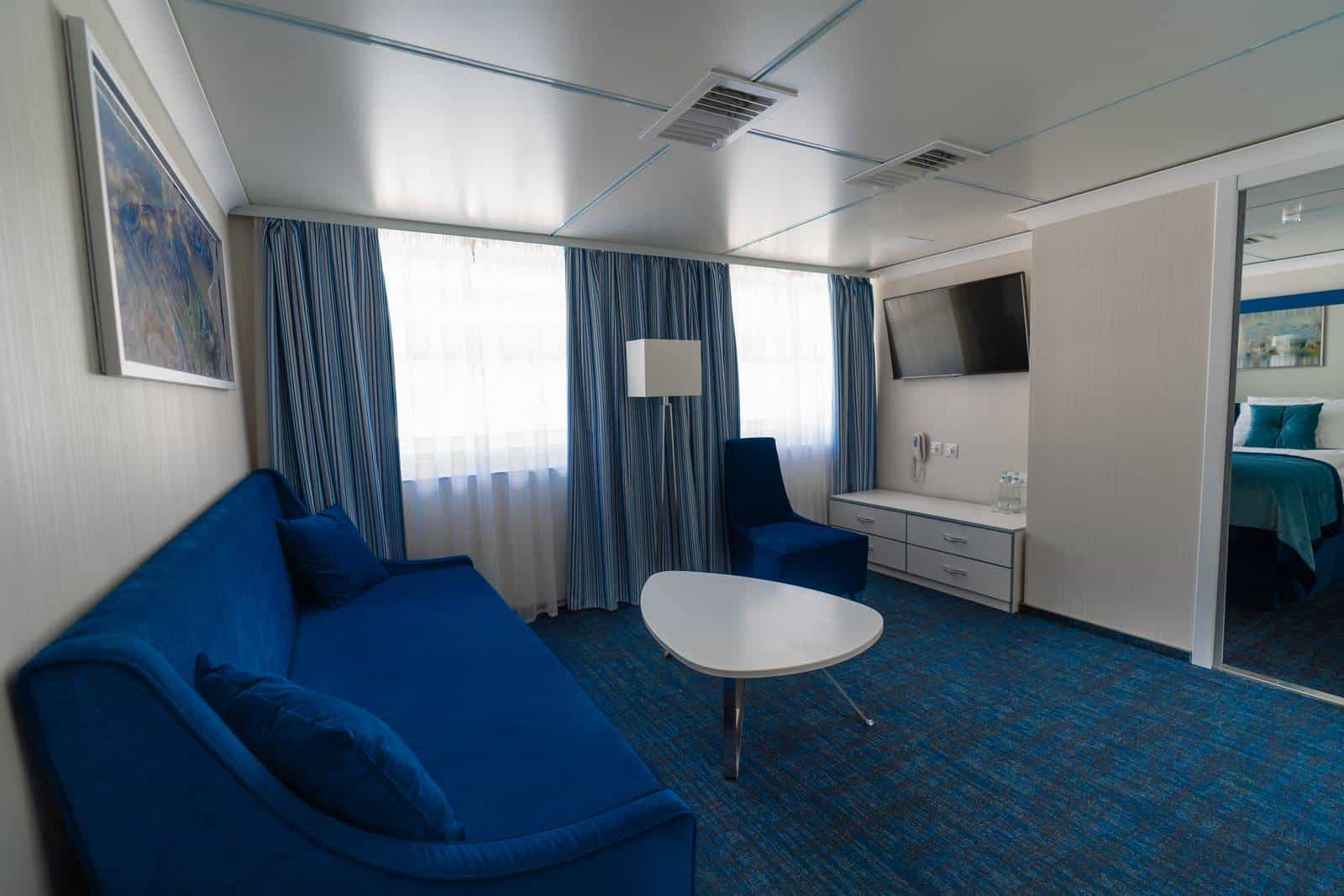 cruiseImg4