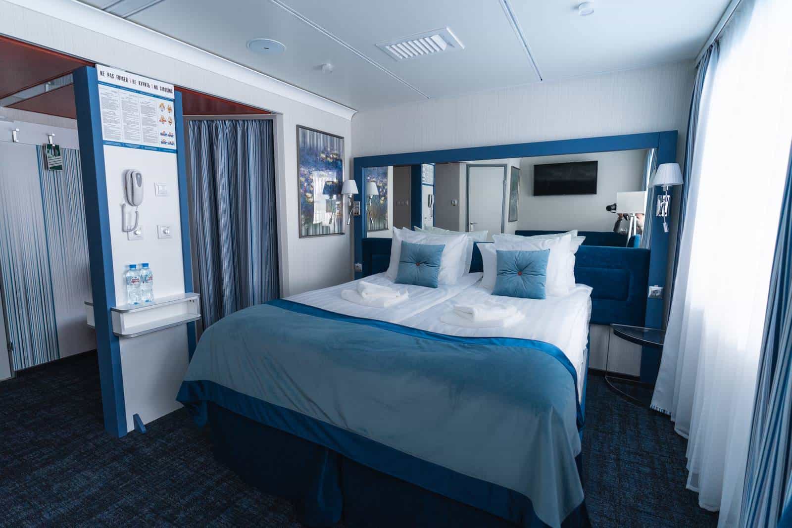 cruiseImg4