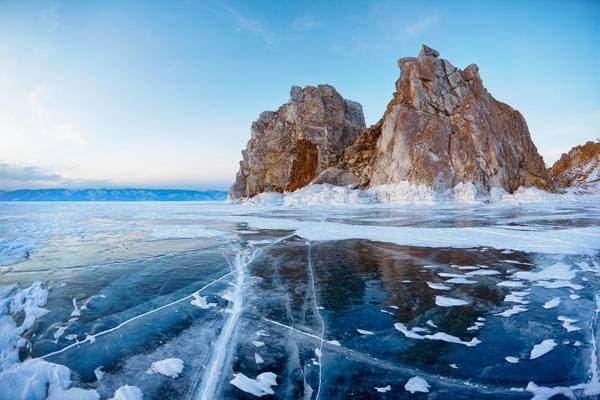 Остров Огой, Мыс Скала Шаманка, Иркутск