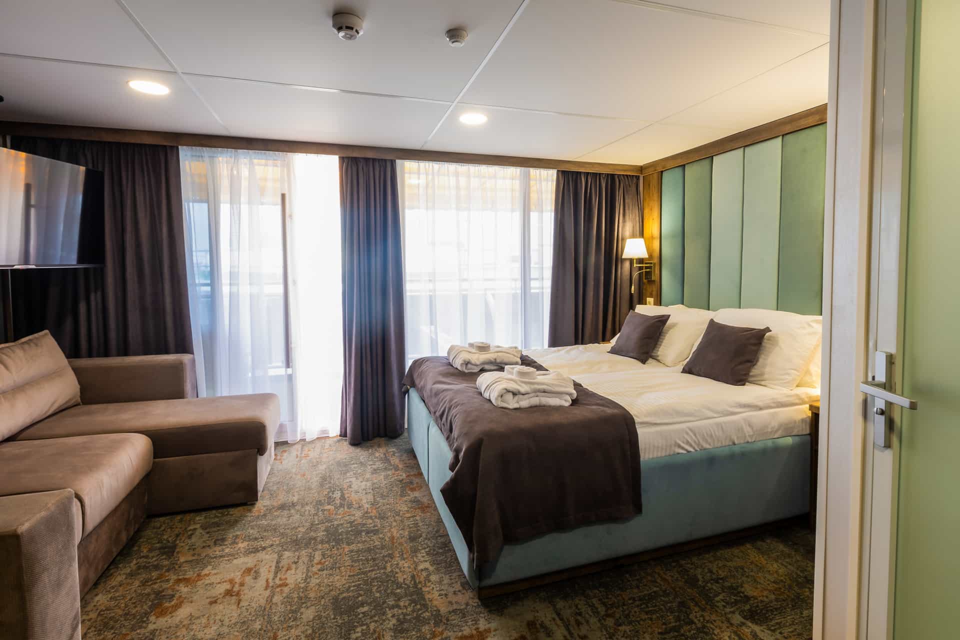 cruiseImg0