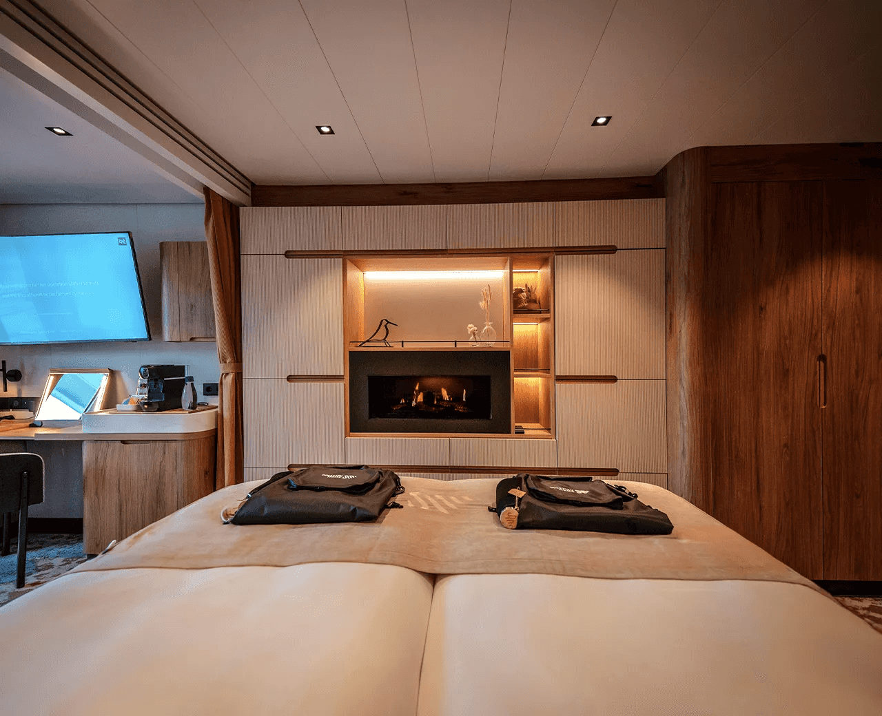 cruiseImg0