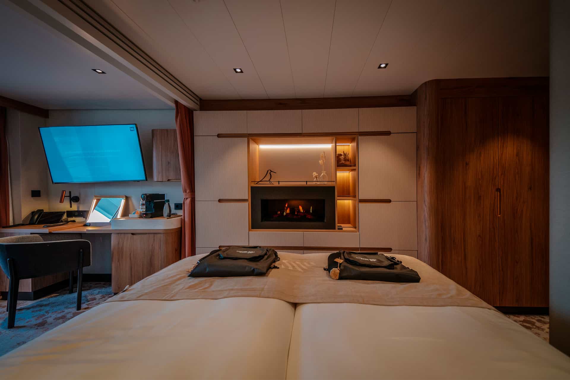 cruiseImg0